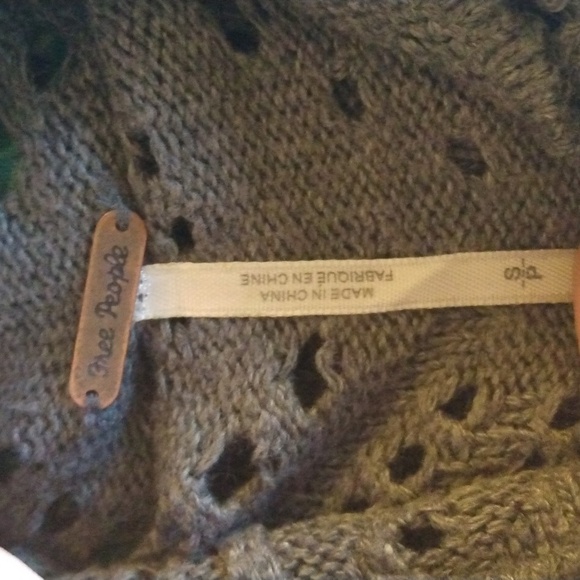 Turtle neck sweater - Picture 2 of 3